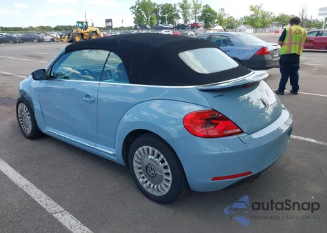 2013 Volkswagen Beetle 2.5L from USA, damaged, VIN 3VW5P7AT3DM831723